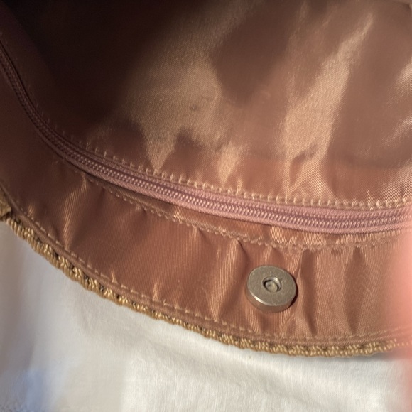 LINA Crocheted Shoulder Handbag - Picture 5 of 7